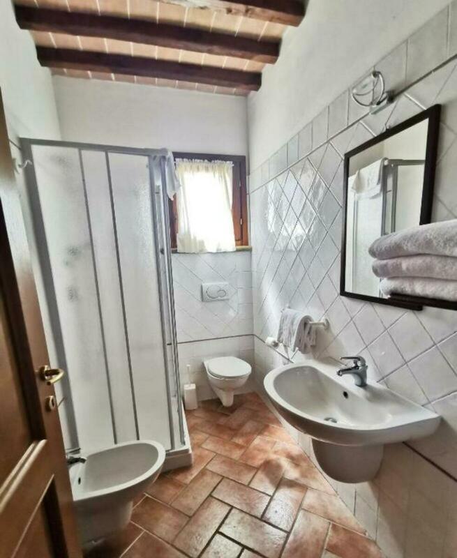 Resort Le Tegole Riparbella Zewnętrze zdjęcie